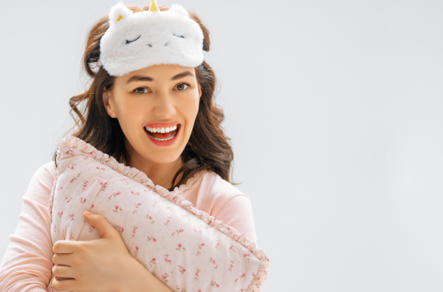 Sleep Cool This Summer: The Importance of Comfortable Sleepwear for Plus-Size & Senior Comfort